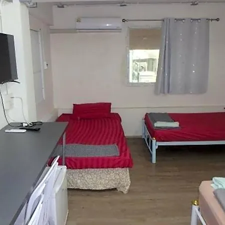 Rama 3 Sunrise Hostel